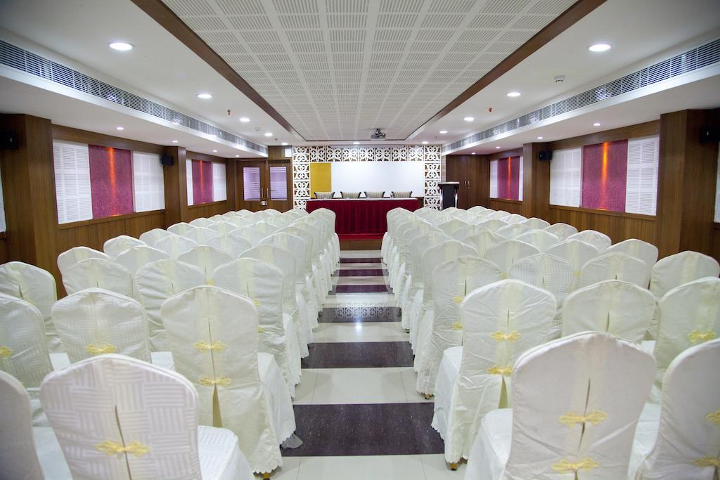Hotel Prince Gardens Coimbatore Exterior foto